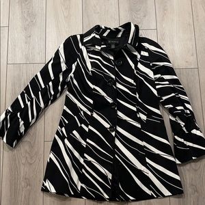 INC INTERNATIONAL CONCEPTS ZEBRA TRENCH COAT SZ LG